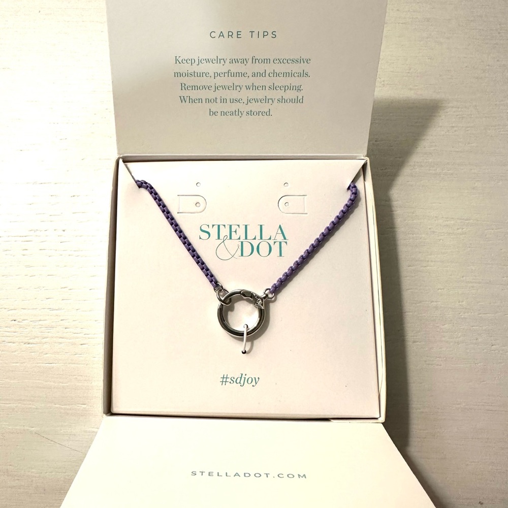 Stella & Dot Robin Charm Keeper Necklace - Purple/Silver - NEW IN BOX